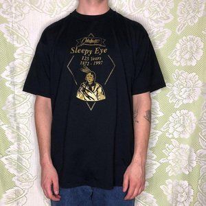 Vintage 1997 Celebrate Sleepy Eye T shirt